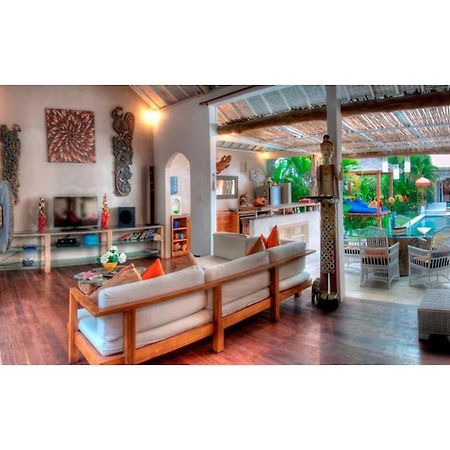 Coco Poco Villa Seminyak エクステリア 写真