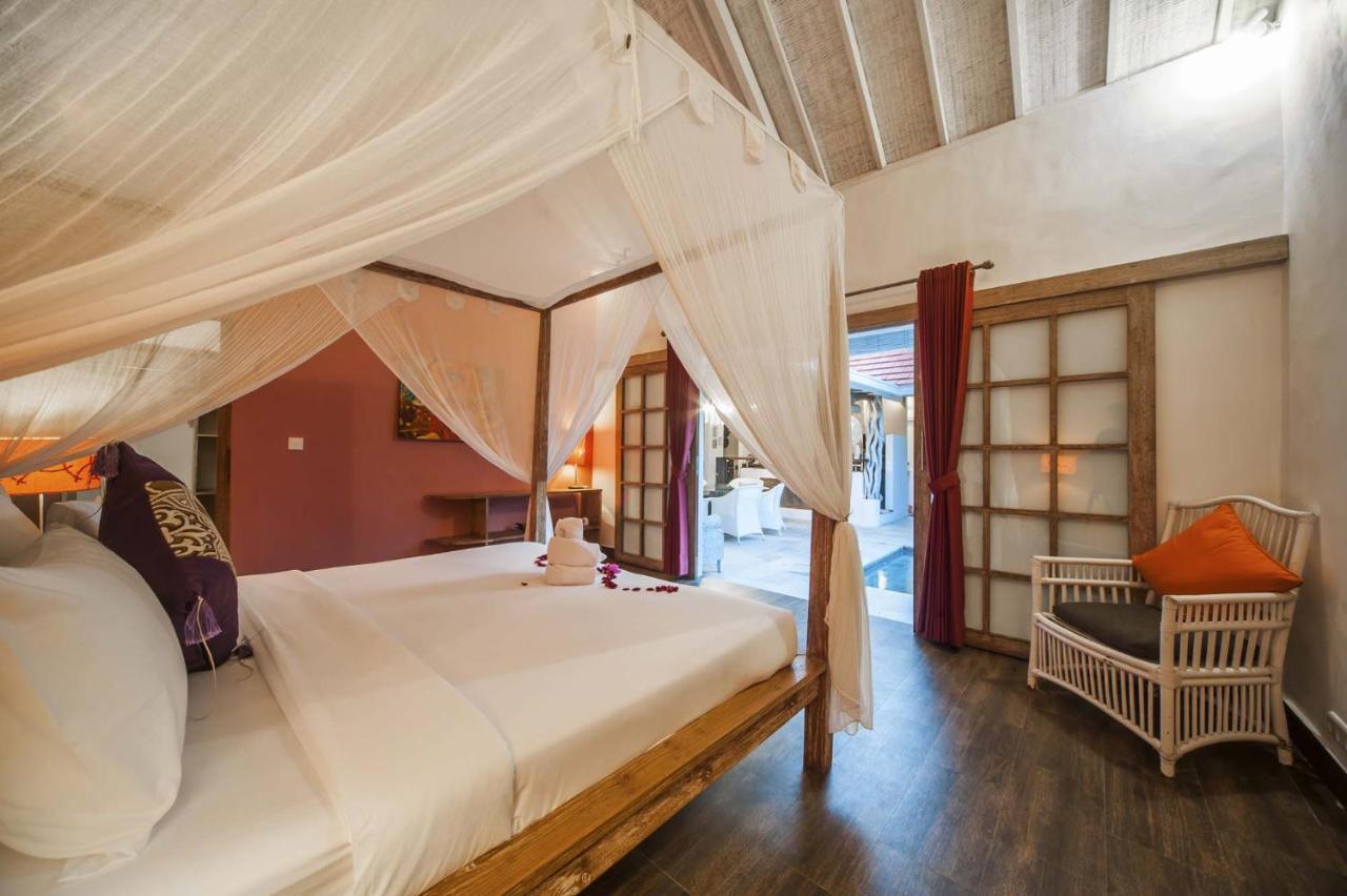 Coco Poco Villa Seminyak エクステリア 写真